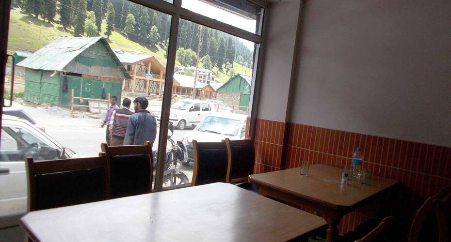 Hotel International, Sonamarg 4